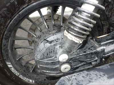 Moto Guzzi V9 Bobber 2017