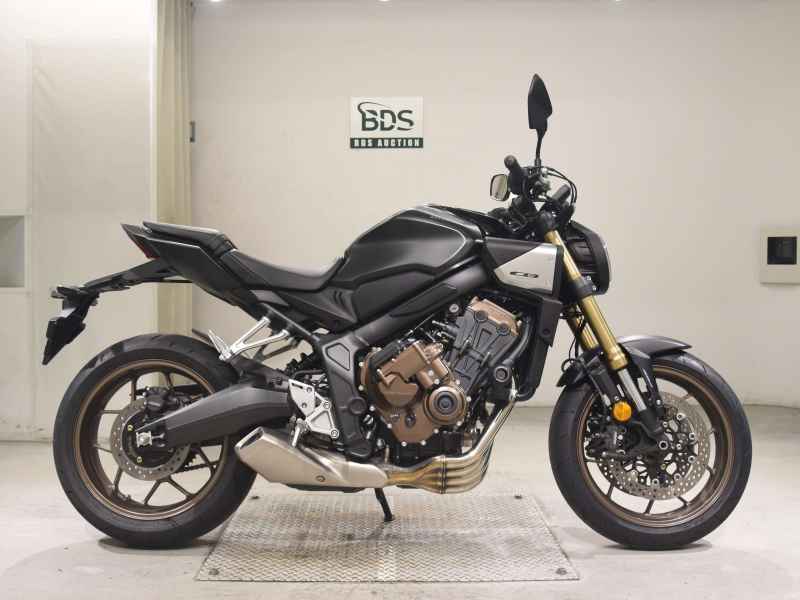 Honda CB650R E-Clutch 2024