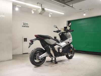 Bimota X-ADV750 2025