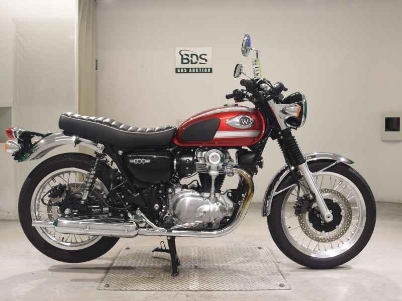 Kawasaki W800 2022