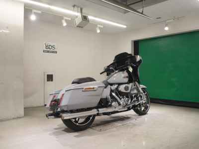 Harley-Davidson Street Glide FLHX1920 2025