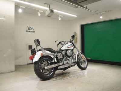 Harley-Davidson Super Glide FXDI1450 2006
