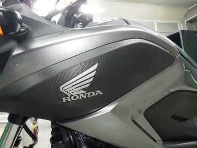 Honda NC750X 2016