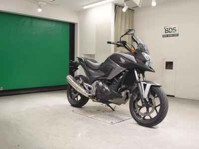 Honda NC750X 2016