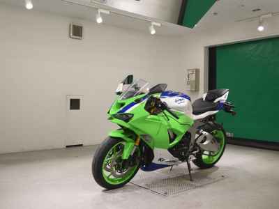 Kawasaki Ninja ZX-6R 2024