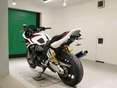 Honda CB1300 Super Boldor 2025