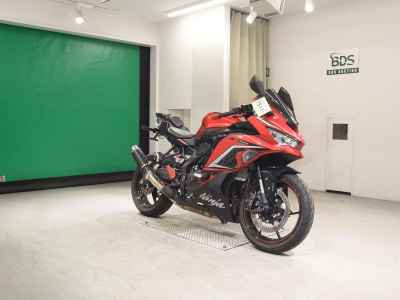 Kawasaki Ninja ZX-25R SE 2023