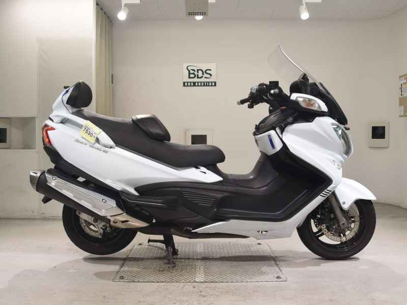 Suzuki Skywave 650LX 2014