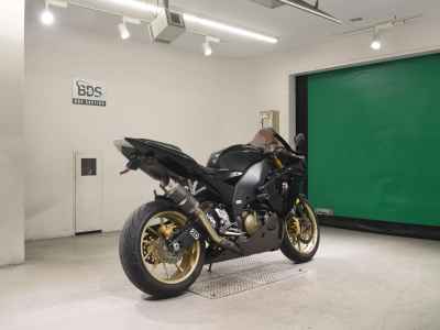 Kawasaki Ninja ZX-10R 2007