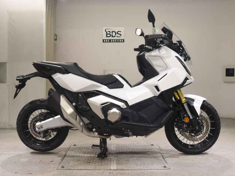 Honda X-Adv 750 2025