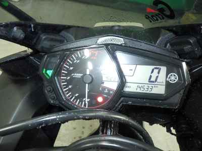 Yamaha YZF-R25 2015
