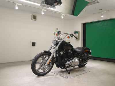 Harley-Davidson Softail FXST1750 2025