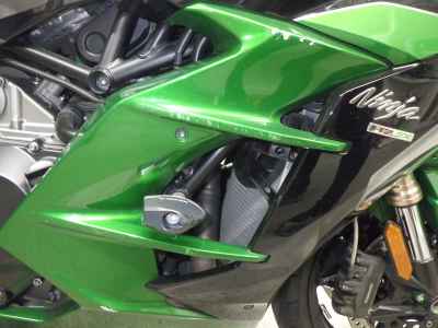 Kawasaki Ninja H2 SX 2018