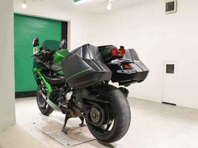 Kawasaki Ninja H2 SX 2018
