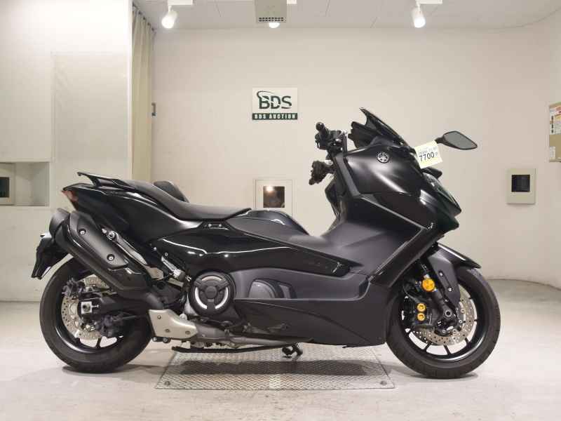 Yamaha TMAX 560 2023