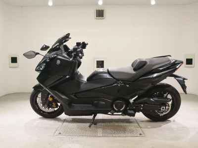 Yamaha TMAX 560 2023