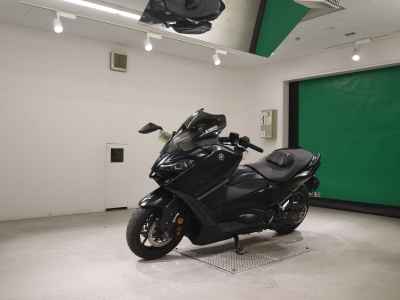 Yamaha TMAX 560 2023