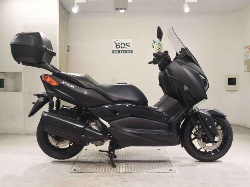 Yamaha XMAX 250