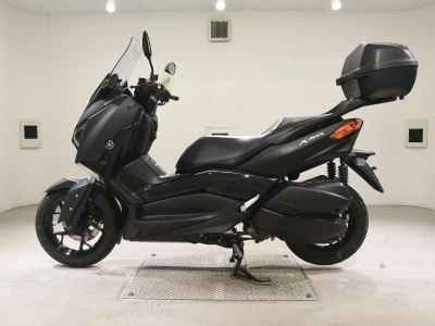Yamaha XMAX 250
