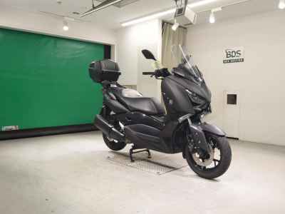 Yamaha XMAX 250