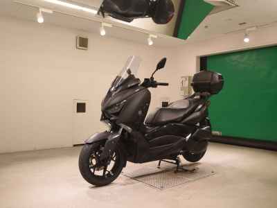 Yamaha XMAX 250