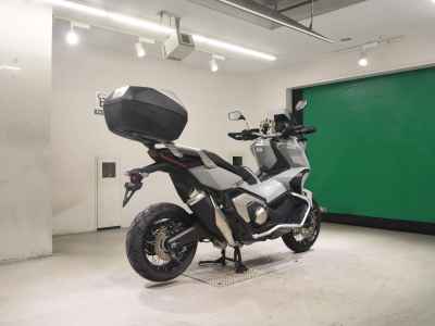 Honda X-Adv 750 2021