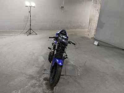 Yamaha YZF-R25 2015