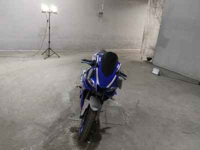 Yamaha YZF-R25 2020