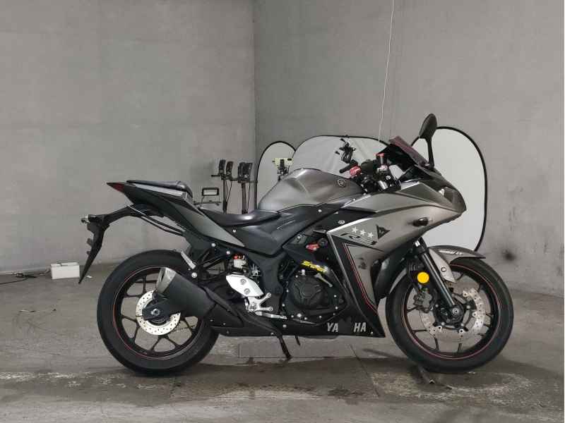 Yamaha YZF-R3 2016