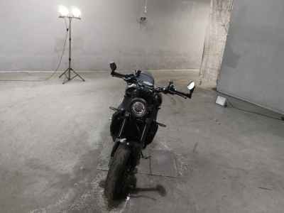 Yamaha XSR900 2022
