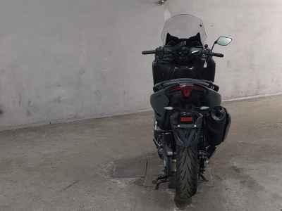 Yamaha TMAX 560 2021