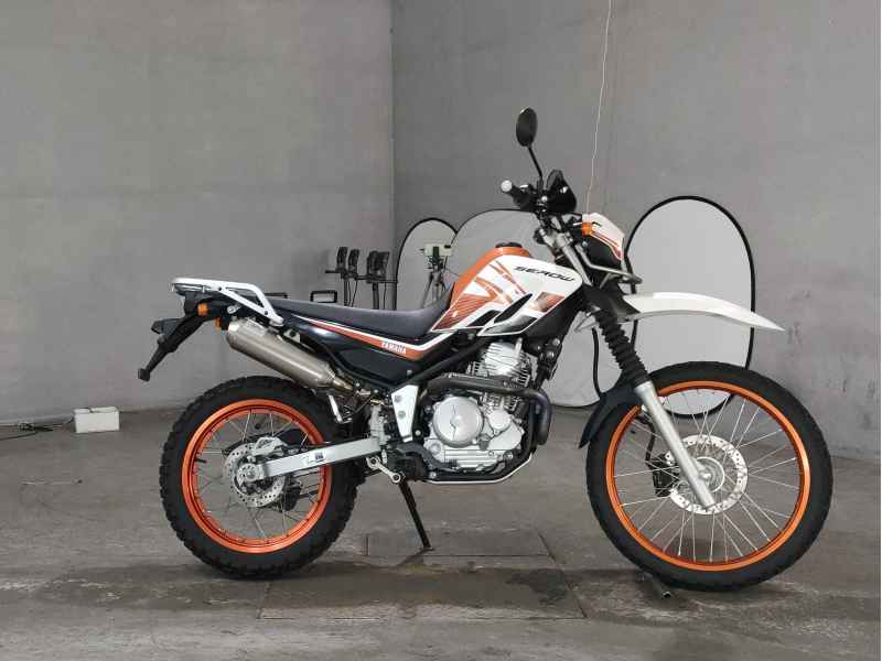 Yamaha XT250 Serow 2018