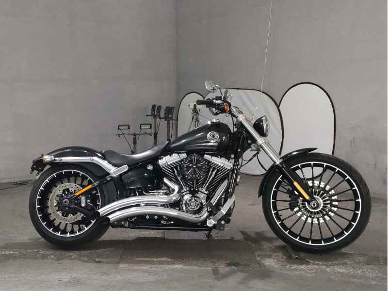 Harley-Davidson Breakout FXSB1690 2017