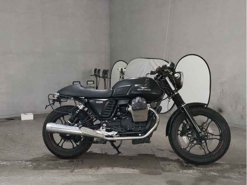 Moto Guzzi V7 II Stone 2017