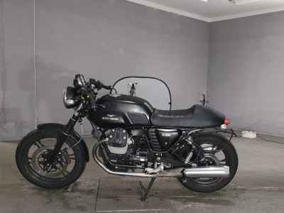 Moto Guzzi V7 II Stone 2017