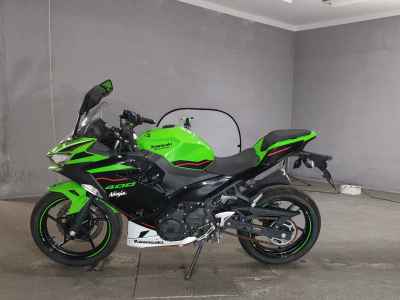Kawasaki Ninja 400 2021