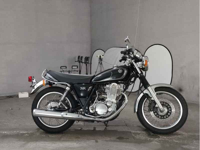 Yamaha SR400 2012