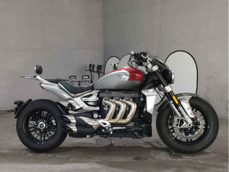 Triumph Rocket 3 R 2022