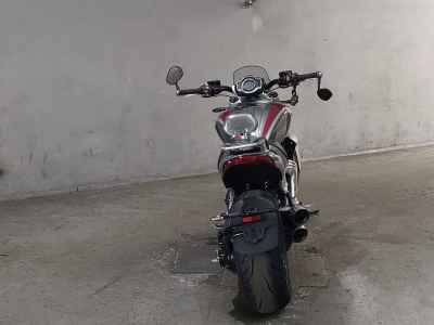 Triumph Rocket 3 R 2022