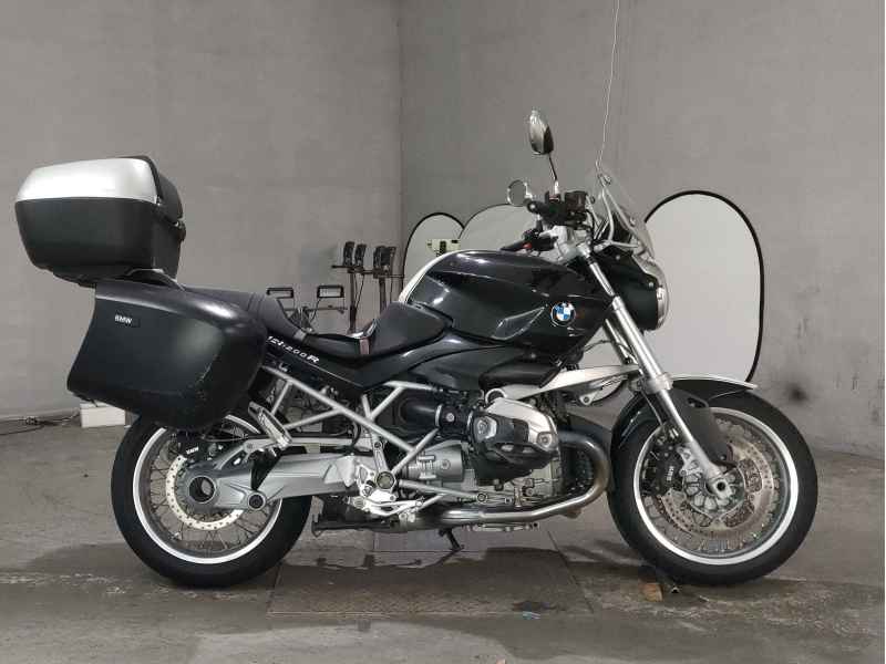 BMW R1200R 2011