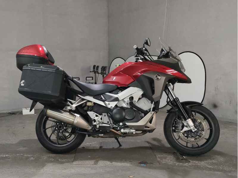 Honda VFR800X Crossrunner 2015