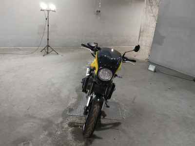 Kawasaki Z900RS 2024