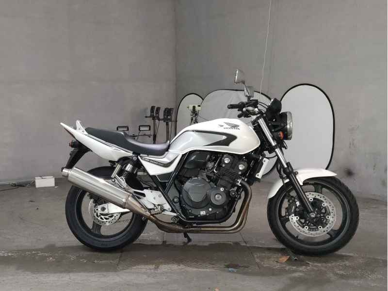 Honda CB400SFV 2010