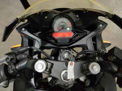 Honda CBR250R 2015