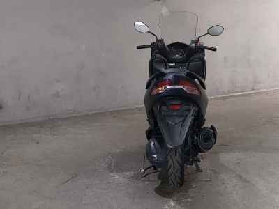 Suzuki Burgman 400 2021