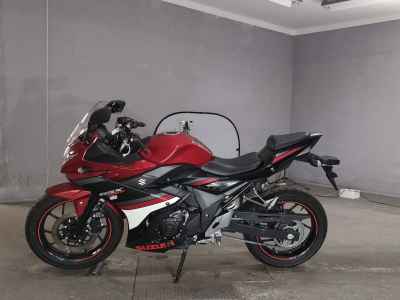 Suzuki GSX250R