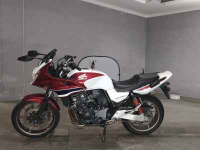 Honda CB400SFV 2018