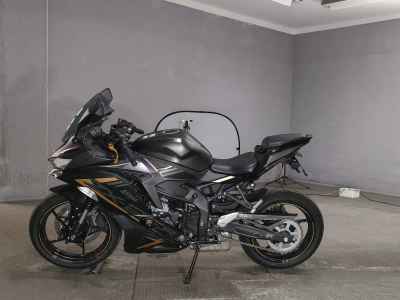 Kawasaki Ninja ZX-25R KRT Edition 2022