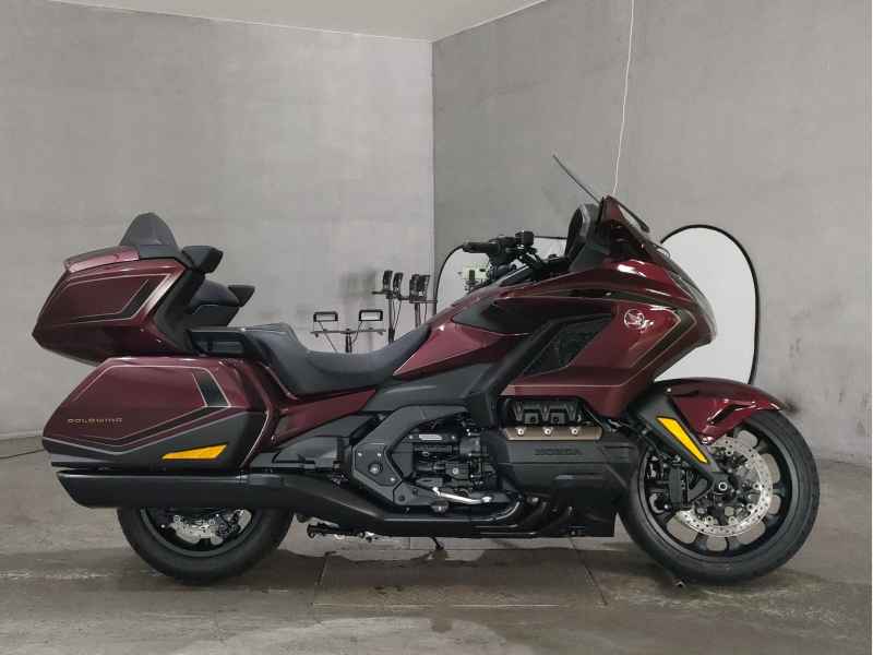 Honda GL1800 Gold Wing Tour DCT 2025