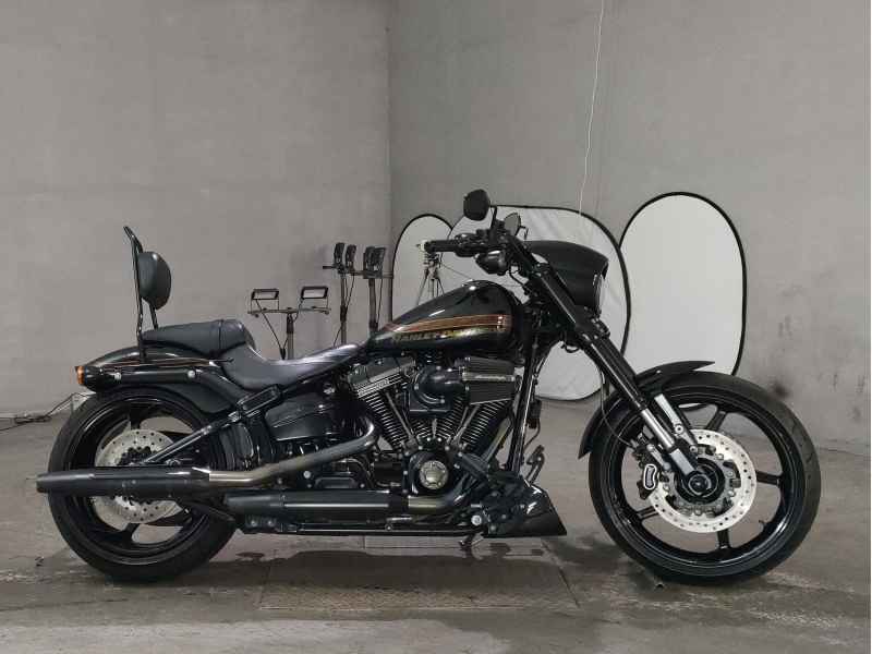 Harley-Davidson Breakout FXSB1800 2016